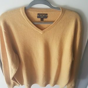 V-neck sweatshirt